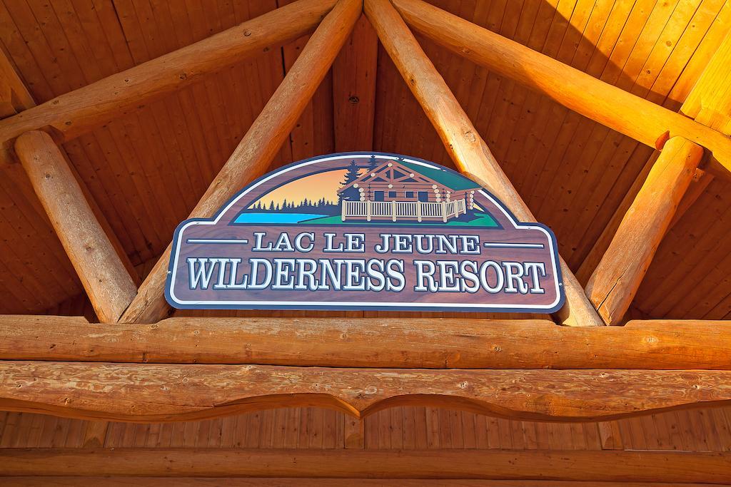 Lac Le Jeune Wilderness Resort Камлупс Екстер'єр фото
