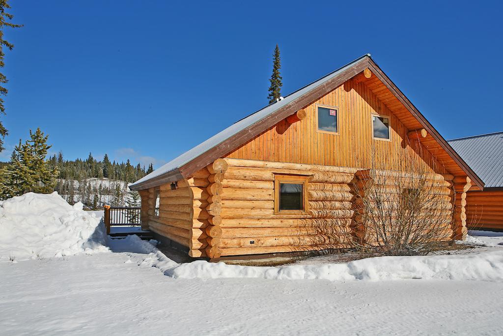Lac Le Jeune Wilderness Resort Камлупс Екстер'єр фото